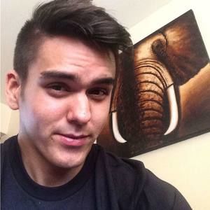 Meet your Posher, Dean